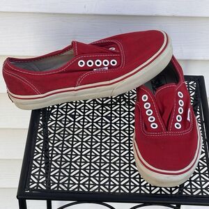 VANS Low Top Skateboard Sneakers‎ Mens Sz 6.5 Womens Sz 8 Red Streetwear